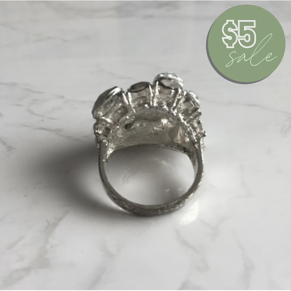 Diamond Cluster Ring - Picture 2 of 8